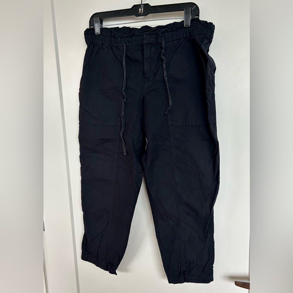 Madewell black cropped pants, size large